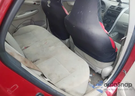 2010 Toyota Corolla S/Le/Xle из США, поврежденный, VIN 1NXBU4EE5AZ371797